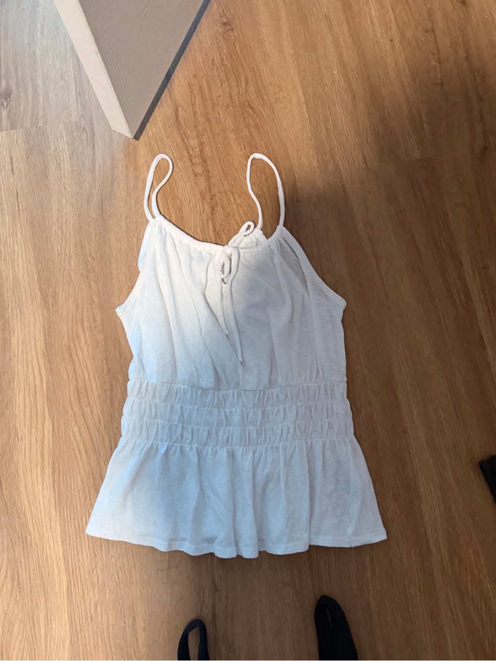 Old navy Women’s White Smocked Peplum Cami Top